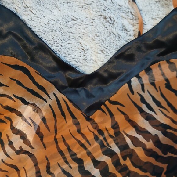 Fantasy Lingerie Vintage Women's Tiger Print Babydoll Top SZ M GUC - Picture 2 of 8